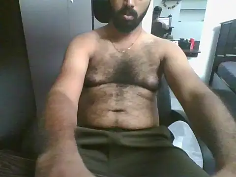 Periyakunji69 online show from May 24, 2026, 4:51 pm