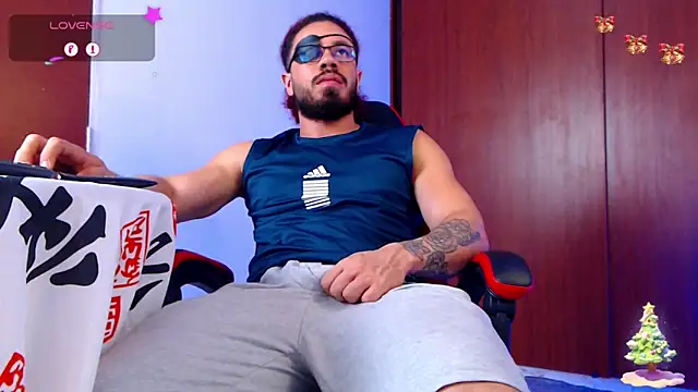 Snapshot of pirata_fitness chatting on December 2, 2025, 2:52 pm pirata fitness online show from December 2, 2025, 2:52 pm