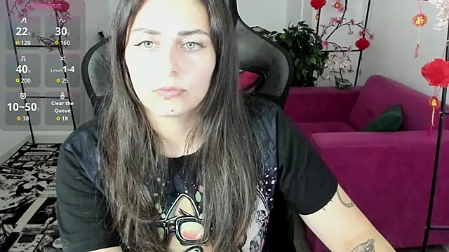 Snapshot of ValeriiMills chatting on July 14, 2026, 10:49 pm ValeriiMills online show from July 14, 2026, 10:49 pm
