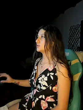Snapshot of venusgh_ chatting on September 14, 2025, 5:41 am venusgh  online show from September 14, 2025, 5:41 am