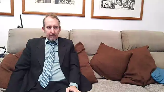 CasalcwBR online show from May 28, 2026, 3:25 am
