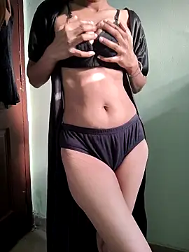 Desi Bhabi 01 online show from November 18, 2025, 3:21 am