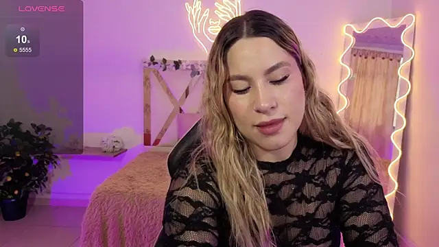 saaya tay online show from April 11, 2026, 8:45 pm