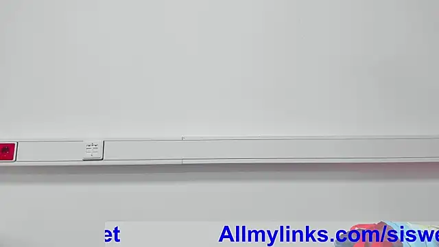 siswett online show from December 21, 2025, 2:08 pm