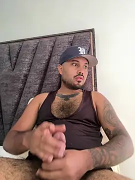 PapiStan online show from April 12, 2026, 5:05 pm