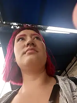 Cerecitaa02  online show from February 12, 2026, 11:54 am