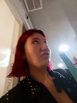 Cerecitaa02  online show from February 10, 2026, 12:04 pm