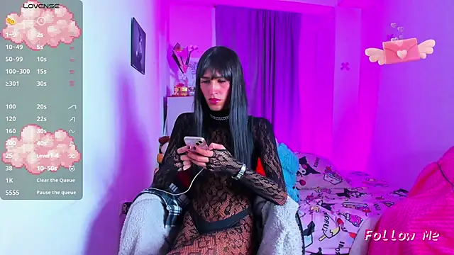 Snapshot of SkylerBennet chatting on February 22, 2026, 3:42 am SkylerBennet online show from February 22, 2026, 3:42 am