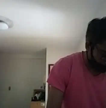 SunkLupus online show from April 18, 2026, 1:08 am