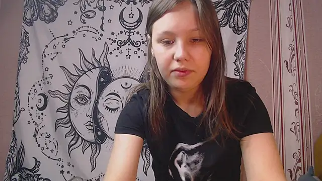 Thighswithspikes online show from September 25, 2025, 9:15 am