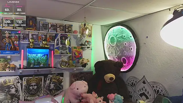 sweet-temptation  online show from April 13, 2026, 3:43 am