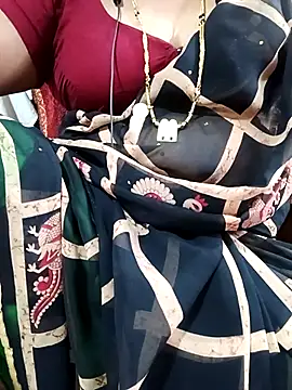 Snapshot of tamiltady chatting on September 18, 2025, 5:38 pm tamiltady online show from September 18, 2025, 5:38 pm