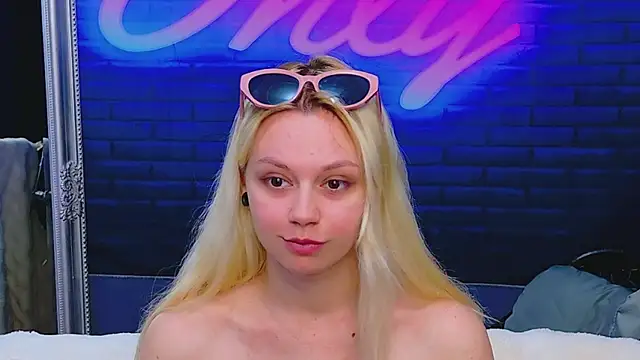 Snapshot of AlessiaCroft chatting on June 6, 2026, 4:07 am AlessiaCroft online show from June 6, 2026, 4:07 am