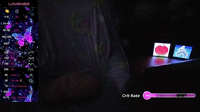 w3tkittty online show from October 24, 2025, 9:58 pm