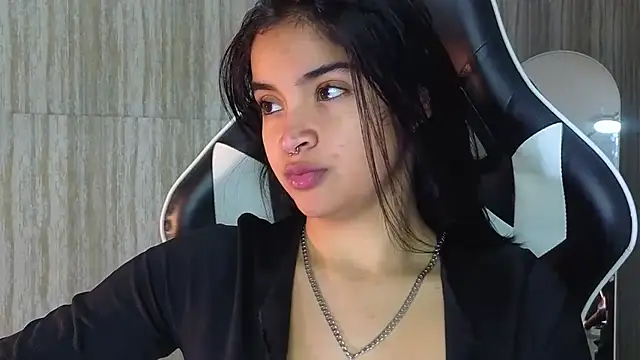 Snapshot of clementine_t chatting on November 20, 2025, 12:50 pm clementine t online show from November 20, 2025, 12:50 pm