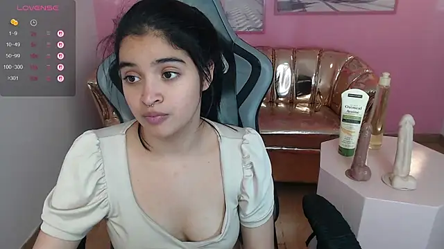 Snapshot of clementine_t chatting on November 30, 2025, 12:55 am clementine t online show from November 30, 2025, 12:55 am