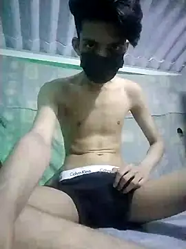 HannanKhan25 online show from September 9, 2025, 8:29 pm