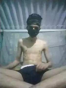 HannanKhan25 online show from November 27, 2025, 1:22 pm