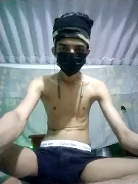 HannanKhan25 online show from February 19, 2026, 7:55 pm