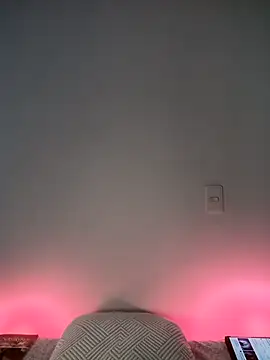 Snapshot of Alicia_Montess chatting on September 20, 2025, 9:09 pm Alicia Montess online show from September 20, 2025, 9:09 pm