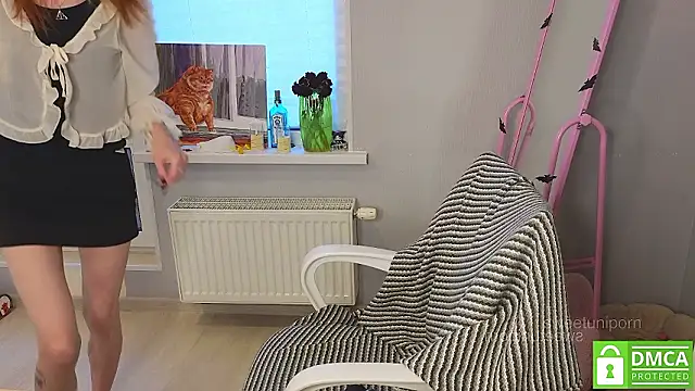 sweetuniporn online show from February 2, 2026, 7:40 am