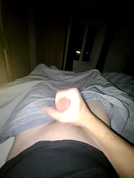 Snapshot of geilerschwanz556r7 chatting on November 27, 2025, 6:41 pm geilerschwanz556r7 online show from November 27, 2025, 6:41 pm