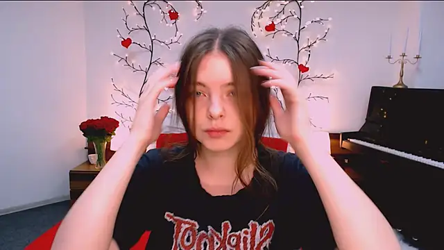 Snapshot of marshmallowee chatting on December 15, 2025, 9:04 am marshmallowee online show from December 15, 2025, 9:04 am