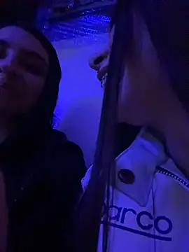 Cristina pinkk online show from February 1, 2026, 2:43 am