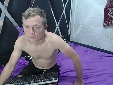 hot mann11 online show from October 3, 2025, 12:36 am