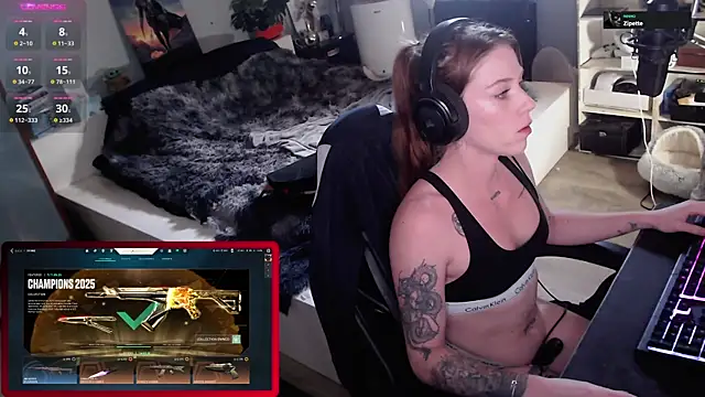 Horny Makima online show from October 2, 2025, 9:56 am