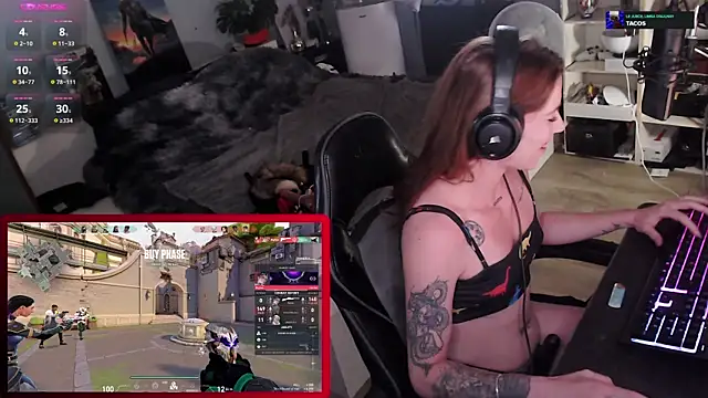 Horny Makima online show from September 10, 2025, 9:41 am