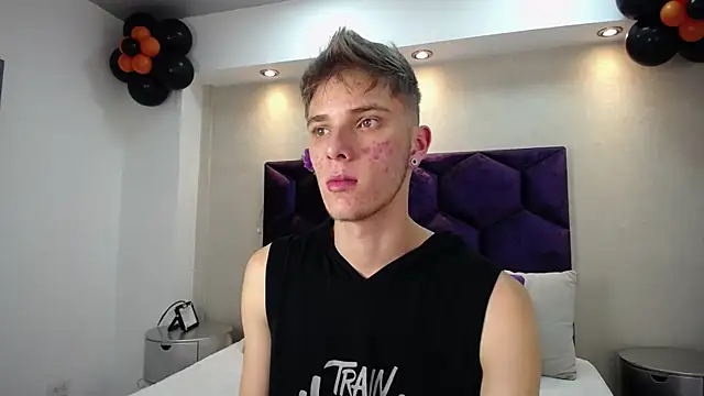 Robbin Blaze online show from October 27, 2025, 4:57 am