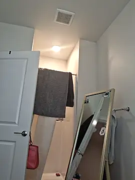 Snapshot of kinkikatie69 chatting on February 15, 2026, 11:36 pm kinkikatie69 online show from February 15, 2026, 11:36 pm