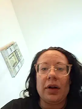 Snapshot of kinkikatie69 chatting on January 15, 2026, 8:18 am kinkikatie69 online show from January 15, 2026, 8:18 am