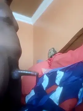 Snapshot of RearApiary chatting on December 18, 2025, 5:56 am RearApiary online show from December 18, 2025, 5:56 am