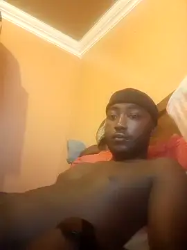 Snapshot of RearApiary chatting on December 23, 2025, 4:01 am RearApiary online show from December 23, 2025, 4:01 am