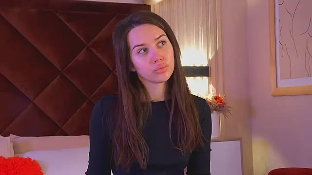 StacyHarland online show from March 13, 2026, 4:39 am