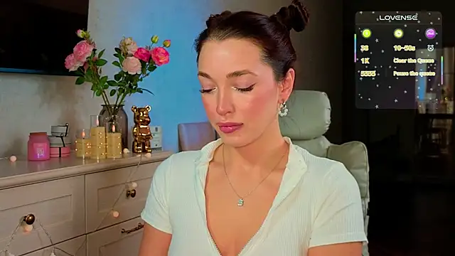 Snapshot of yourr_Evaa chatting on November 23, 2025, 2:10 am yourr Evaa online show from November 23, 2025, 2:10 am