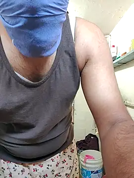 Snapshot of Brown69_guy chatting on November 23, 2025, 6:01 am Brown69 guy online show from November 23, 2025, 6:01 am