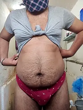 Snapshot of Brown69_guy chatting on February 20, 2026, 6:10 am Brown69 guy online show from February 20, 2026, 6:10 am