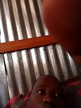 Snapshot of Thenaughtyboy360 chatting on October 5, 2025, 6:48 am Thenaughtyboy360 online show from October 5, 2025, 6:48 am