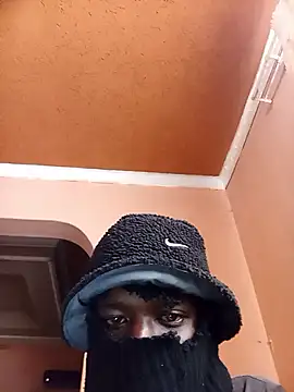 Snapshot of Thenaughtyboy360 chatting on October 29, 2025, 10:58 am Thenaughtyboy360 online show from October 29, 2025, 10:58 am