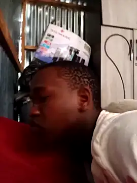 Snapshot of Thenaughtyboy360 chatting on October 27, 2025, 6:14 am Thenaughtyboy360 online show from October 27, 2025, 6:14 am