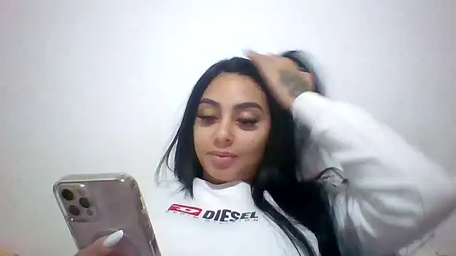 Snapshot of querida777 chatting on July 15, 2026, 1:45 am querida777 online show from July 15, 2026, 1:45 am