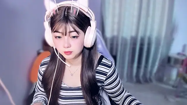 Snapshot of yuki3366 chatting on February 11, 2026, 4:12 am yuki3366 online show from February 11, 2026, 4:12 am