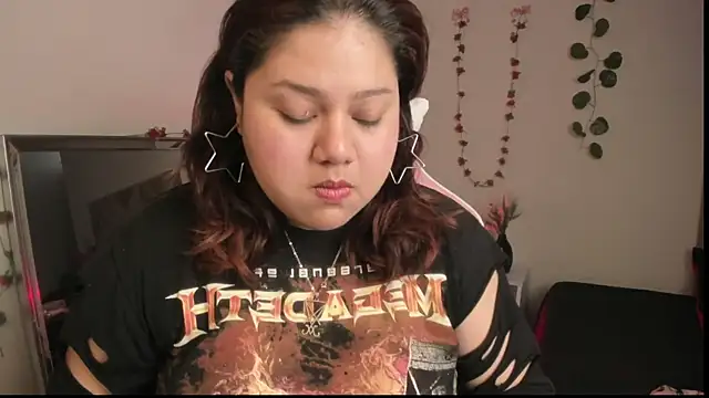 Paprika  online show from September 24, 2025, 6:47 pm