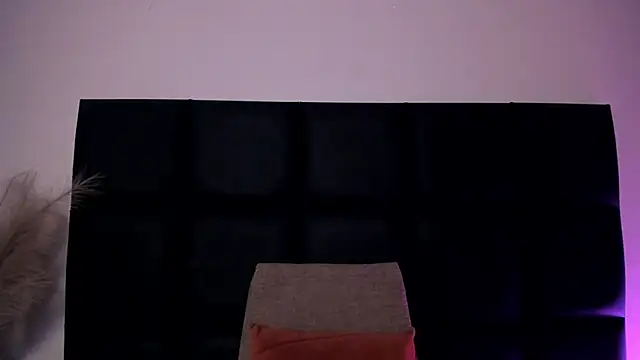 Snapshot of AbbieJoness_ chatting on October 29, 2025, 11:31 am AbbieJoness online show from October 29, 2025, 11:31 am