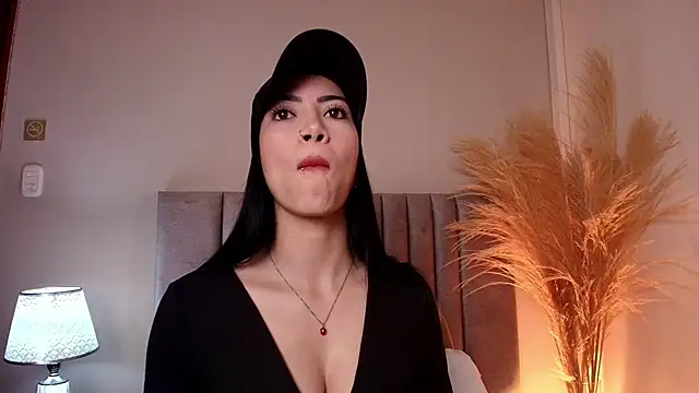 Snapshot of AbbieJoness_ chatting on November 6, 2025, 11:47 am AbbieJoness online show from November 6, 2025, 11:47 am