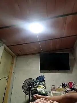 kalifa3210 online show from October 31, 2025, 3:25 am