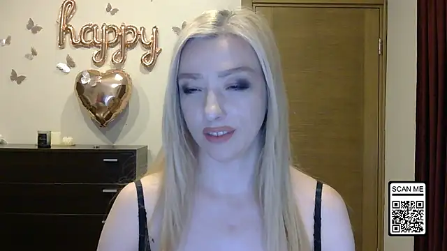 Wild Silk Desire online show from April 15, 2026, 7:58 pm